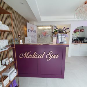 Custom Counter Sign Company Luton 4 - Sign Company Luton | Professional Signage Company in Luton - Home