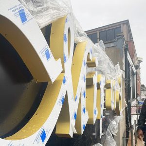 Mipur Jewellers Sign 15 - Sign Company Luton | Professional Signage Company in Luton - Mirpur Jewellers