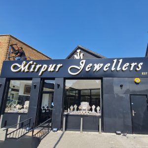 Mipur Jewellers Sign 2 - Sign Company Luton | Professional Signage Company in Luton - Our Customers