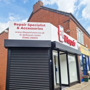 iPhone Repair Project 4 - Sign Company Luton | Professional Signage Company in Luton - iPhone Repair